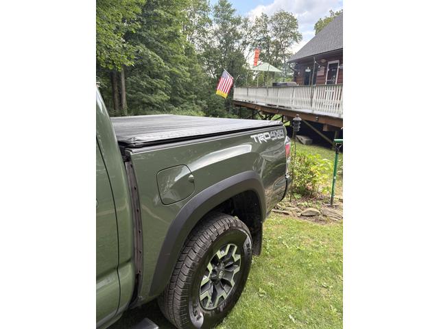 Photo of 2021 Green Toyota Tacoma