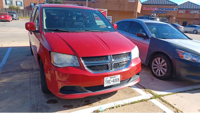 Photo of 2013 Red Dodge Grand Caravan