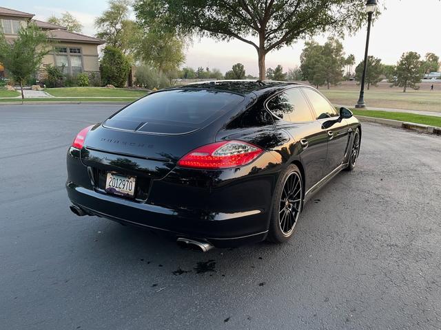 Photo of 2012 Black Porsche Panamera