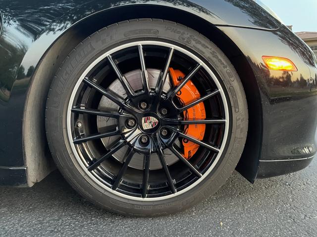 Photo of 2012 Black Porsche Panamera