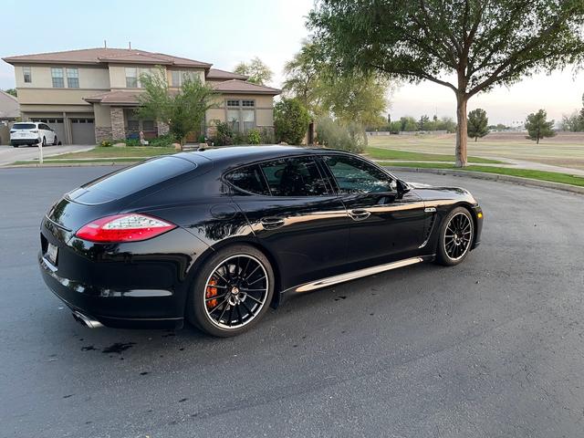 Photo of 2012 Black Porsche Panamera