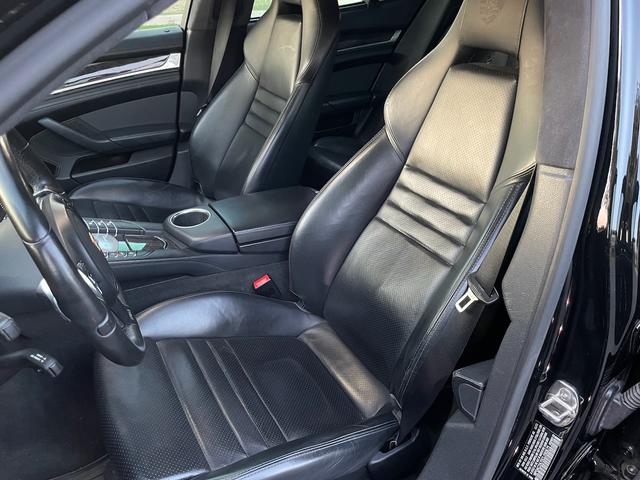 Photo of 2012 Black Porsche Panamera