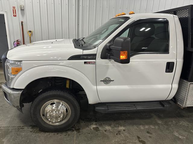 Photo of 2016 White Ford F-350