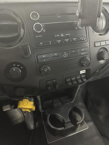 Photo of 2016 White Ford F-350