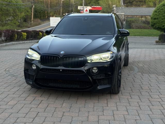 Photo of 2015 Black BMW X5 M