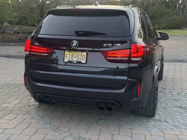 Photo of 2015 Black BMW X5 M