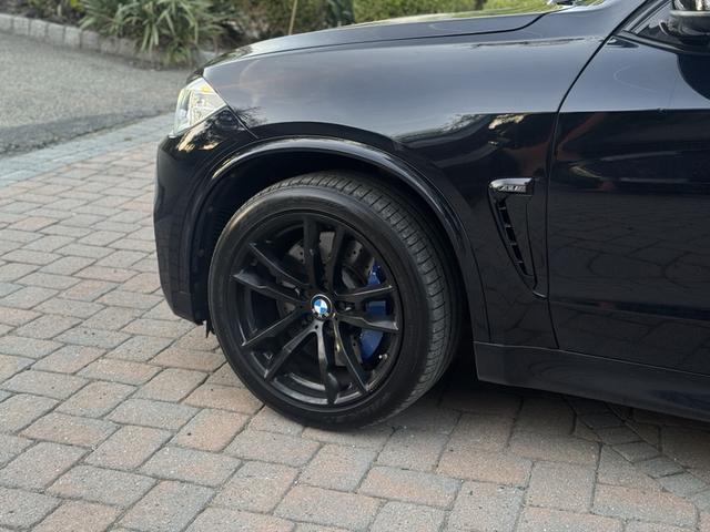 Photo of 2015 Black BMW X5 M