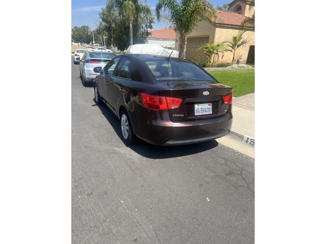 Photo of 2010 Red Kia Forte