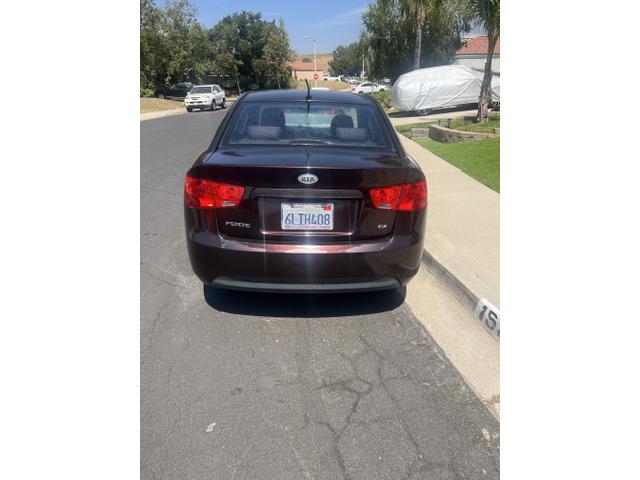 Photo of 2010 Red Kia Forte