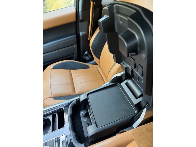 Photo of 2020 Orange Land Rover Range Rover Sport