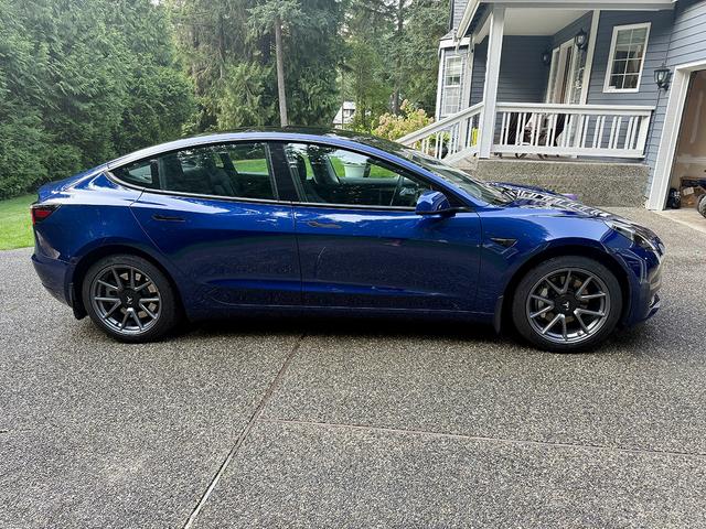 Photo of 2023 Blue Tesla Model 3