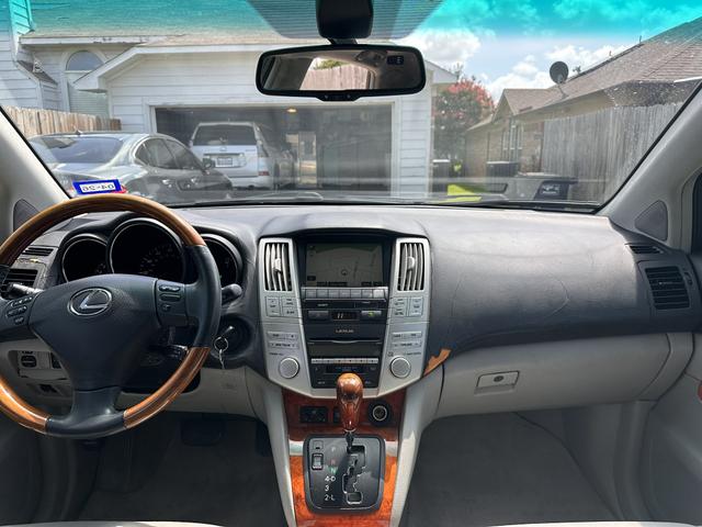 Photo of 2008 White Lexus RX 350