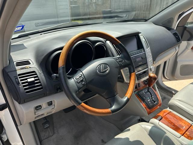 Photo of 2008 White Lexus RX 350