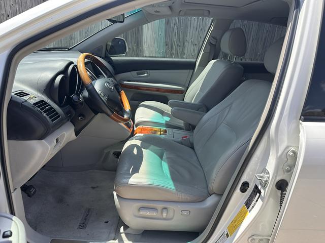 Photo of 2008 White Lexus RX 350