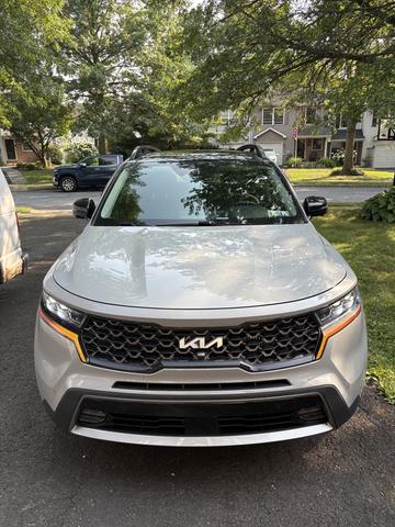 Photo of 2022 Gray Kia Sorento