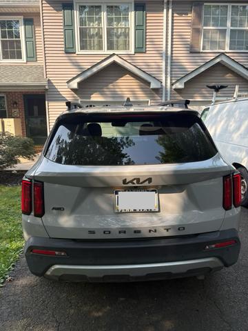 Photo of 2022 Gray Kia Sorento