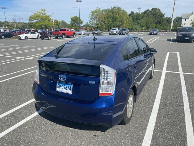Photo of 2010 Blue Toyota Prius