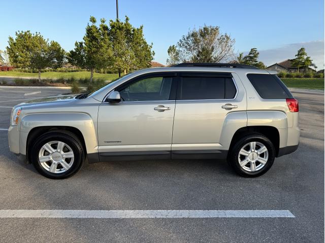 Photo of 2014 Silver GMC Terrain