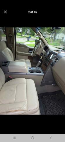 Photo of 2004 Black Ford F-150