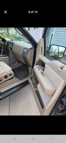 Photo of 2004 Black Ford F-150