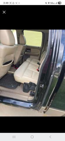 Photo of 2004 Black Ford F-150