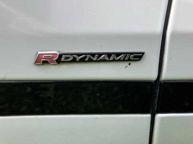 Photo of 2019 White Land Rover Range Rover Velar