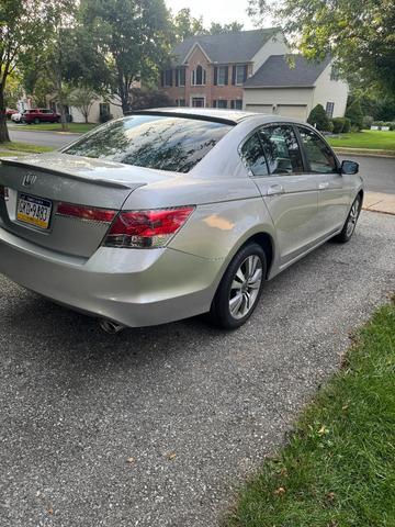 Photo of 2011 Silver Honda Accord