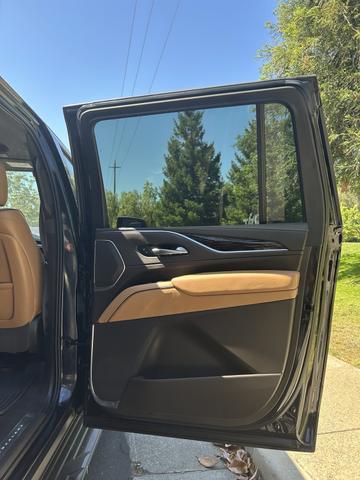 Photo of 2021 Blue Cadillac Escalade ESV