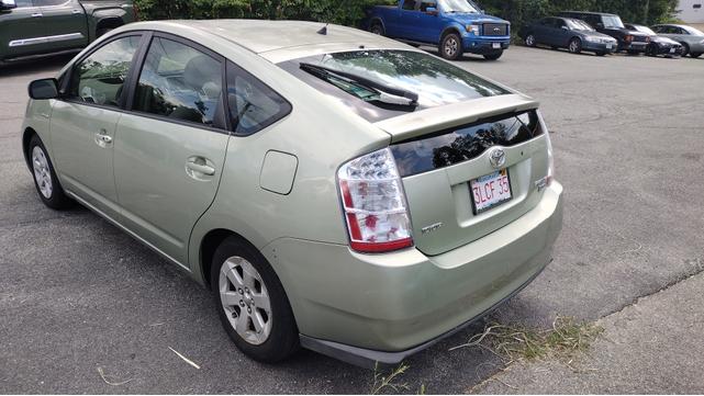Photo of 2007 Green Toyota Prius