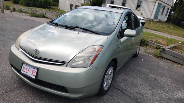 Photo of 2007 Green Toyota Prius