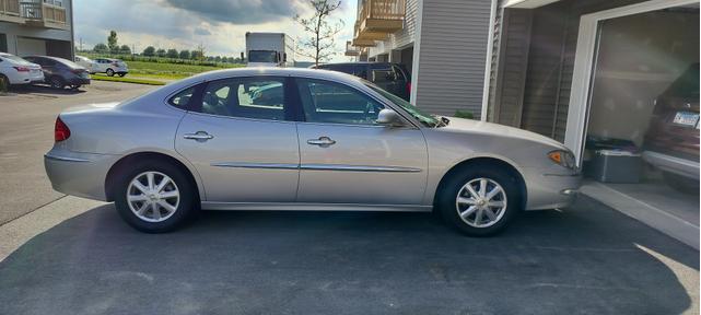 Photo of 2005 Silver Buick LaCrosse