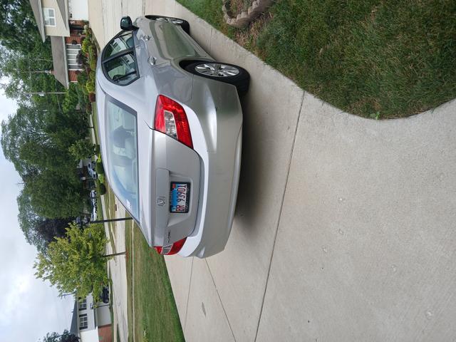 Photo of 2012 Gray Honda Civic
