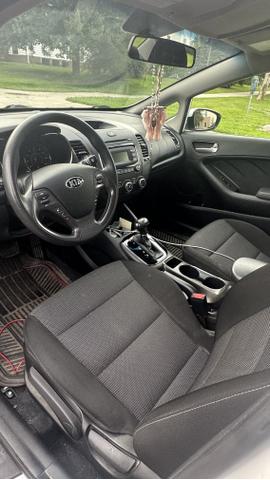 Photo of 2017 White Kia Forte