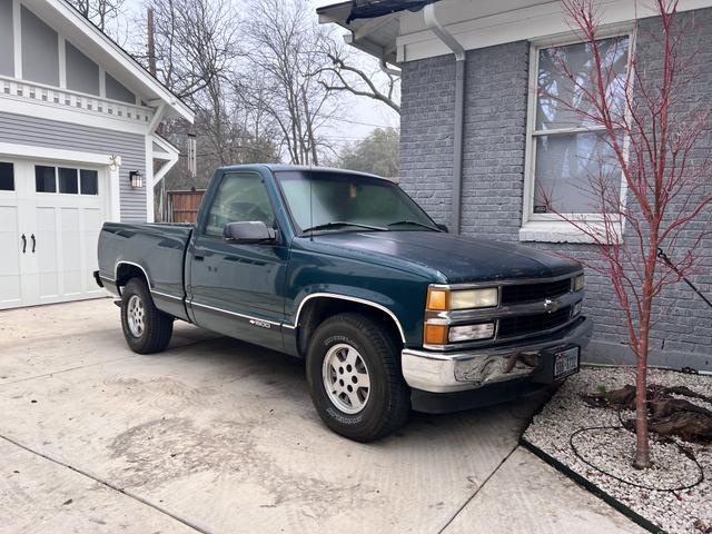 Photo of 1995 Green Chevrolet 1500