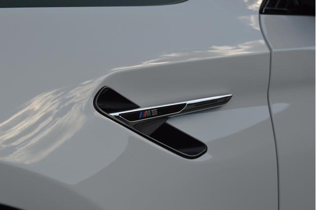 Photo of 2018 White BMW M5