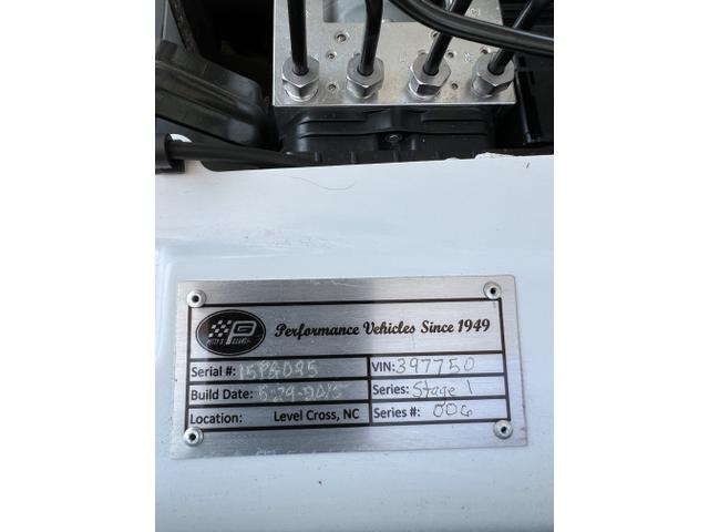 Photo of 2015 White Ford Mustang