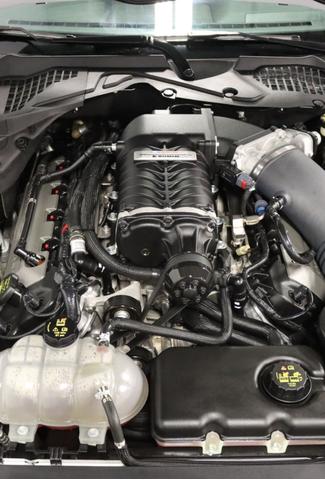 Photo of 2015 White Ford Mustang