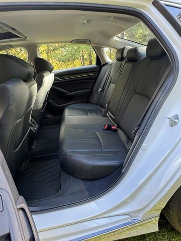 Photo of 2021 White Honda Accord