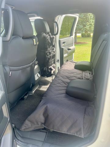 Photo of 2024 White Nissan Frontier