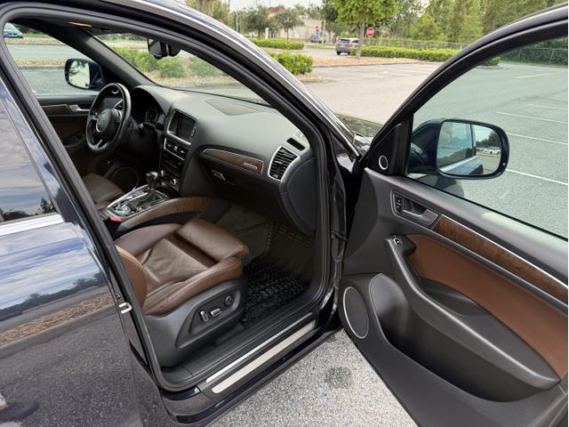 Photo of 2014 Blue Audi Q5