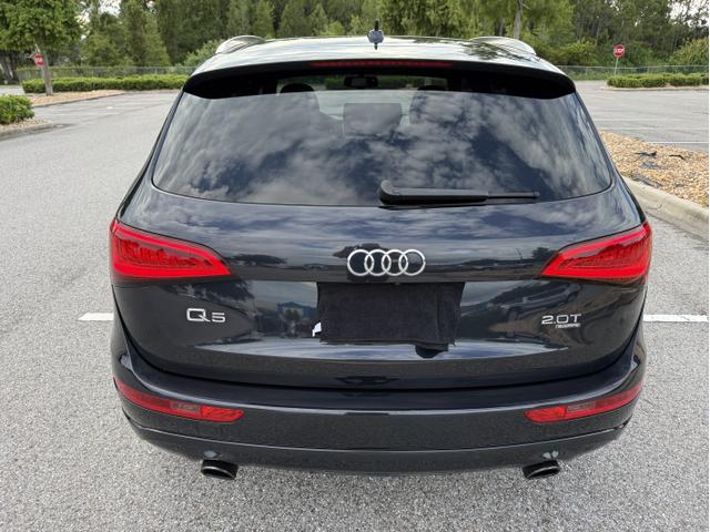 Photo of 2014 Blue Audi Q5