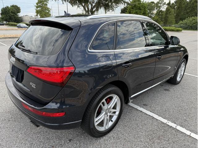 Photo of 2014 Blue Audi Q5