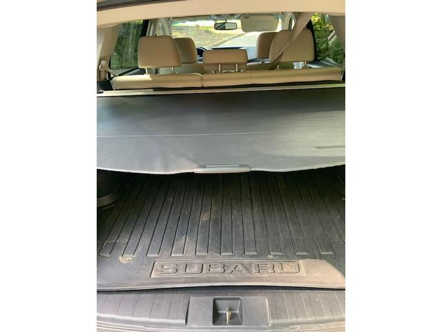Photo of 2014 Gray Subaru Outback