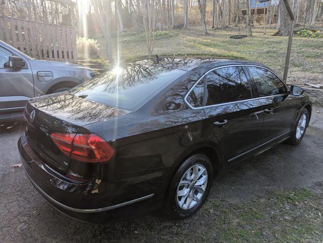 Photo of 2016 Black Volkswagen Passat