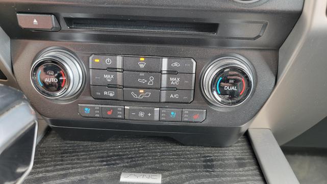 Photo of 2018 Gold Ford F-150