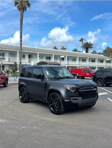 Photo of 2023 Gray Land Rover Defender