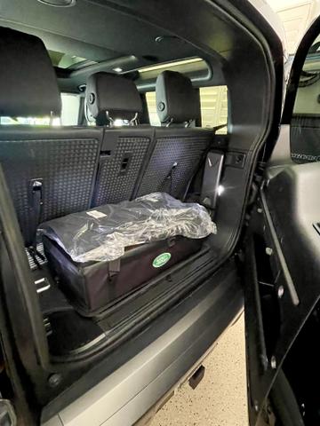 Photo of 2023 Gray Land Rover Defender