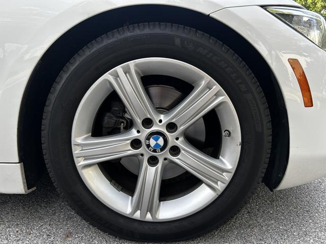 Photo of 2015 White BMW 428