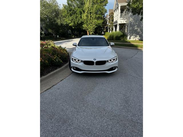 Photo of 2015 White BMW 428
