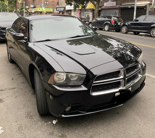 Photo of 2014 Black Dodge Charger